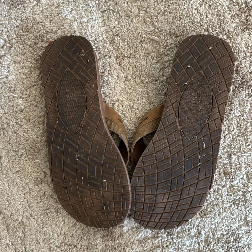 🍍 Flojos Men's Size 11 FlipFlop Sandals thong slide Tan Item #1676536🍍